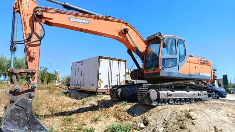 OmecoHub - DOOSAN DX225NLC